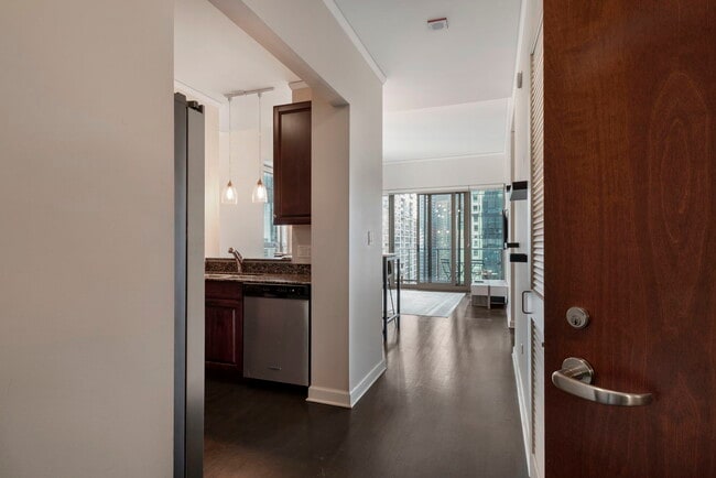 Photo - 420 E Waterside Dr Unit 3004