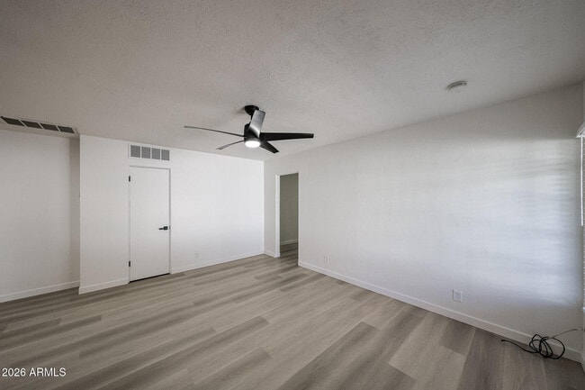 Photo - 2945 N 19th Ave