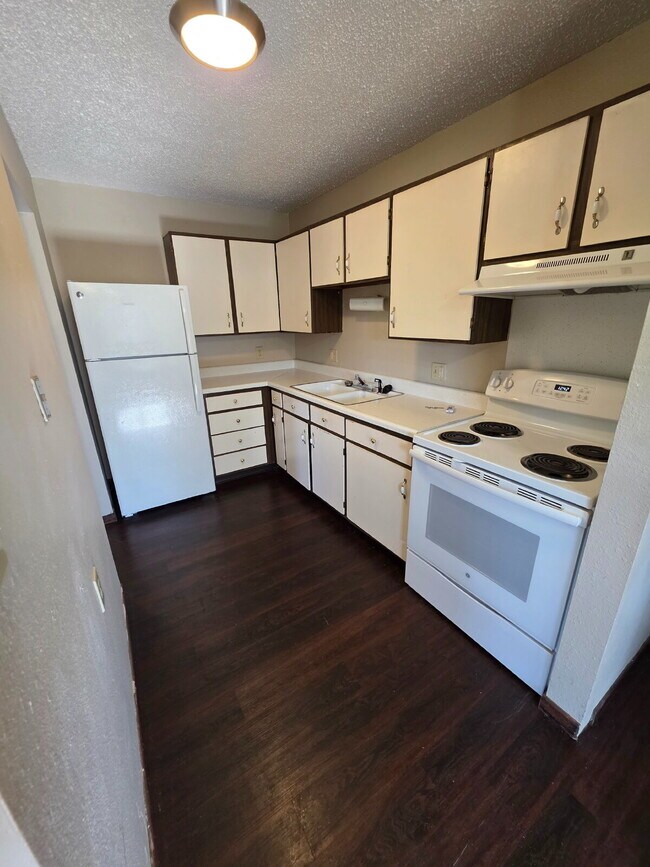 Photo - *WINTER MOVE-IN SPECIAL*
1 Bedroom | 1 Bat... Unidad 10 C