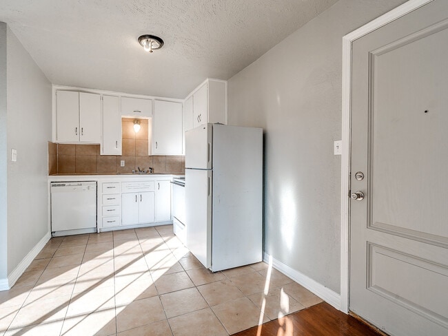 The Vintage Apartments