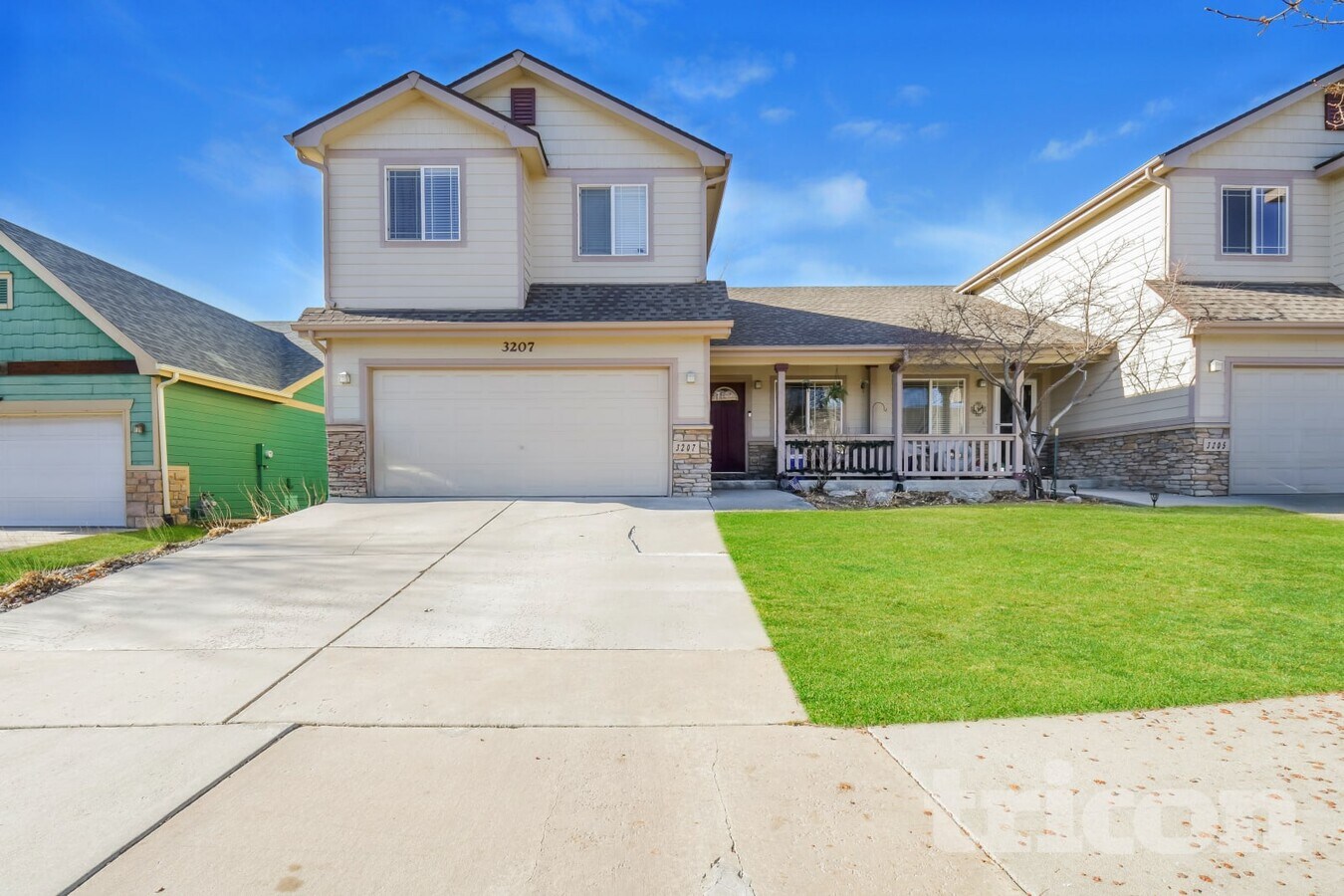 Photo - 3207 Barbera St