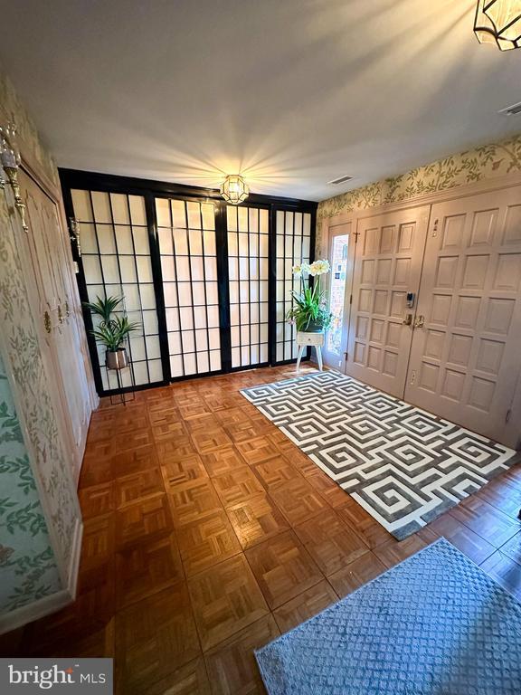 Photo - 600 Glenside Rd