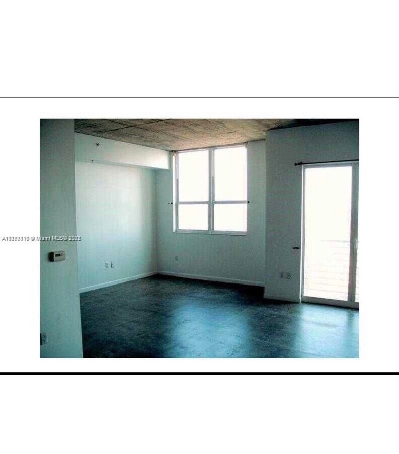 Photo - 234 NE 3rd St Unidad 1005