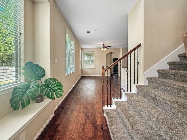 Photo - 26 Cheswood Manor Drive