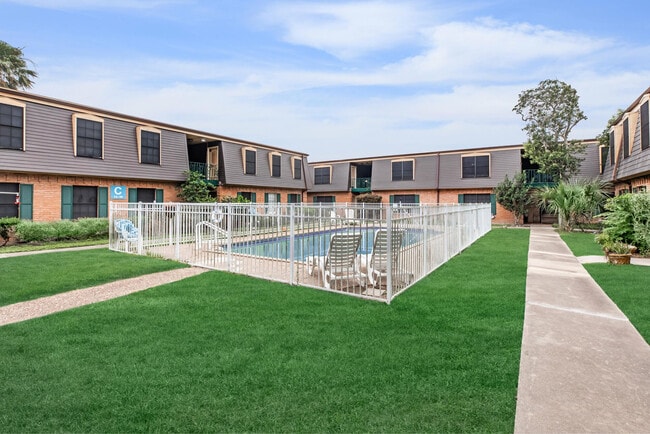 Photo - Chateau Santa Fe