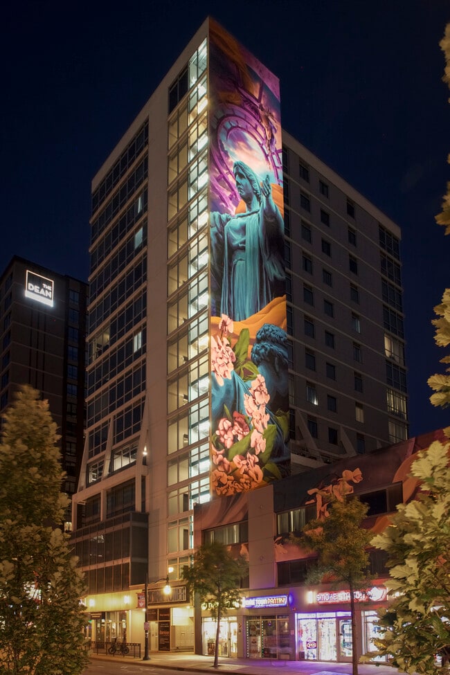 Photo - 519 E. Green St by Bankier Apartments