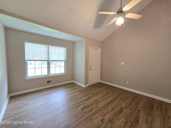 Photo - 3712 Locust Ave