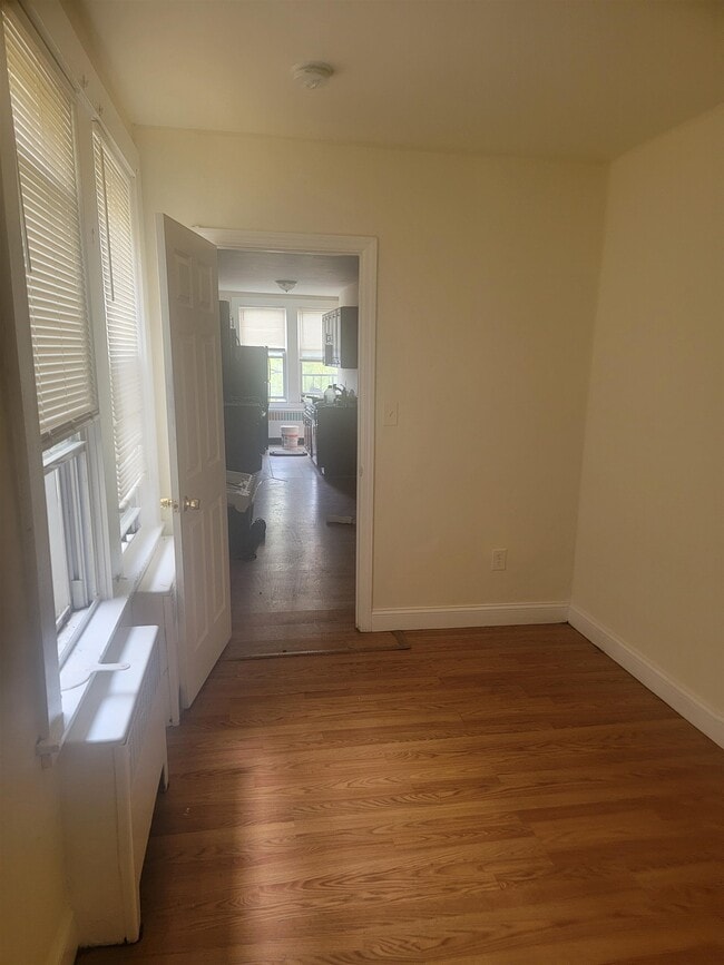 Photo - 87 WALES Ave Unit 5