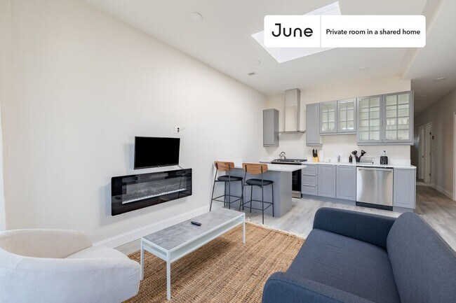 Photo - Room in Shared 5 bed/2 bath home Unidad E