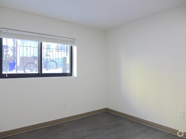 Building Photo - 9 Sachem St Rental
