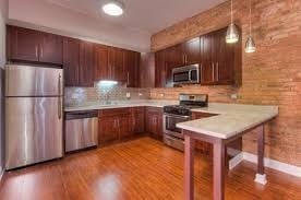 Building Photo - 3 Bedroom Apartment in River North - July 1st Unit 2N