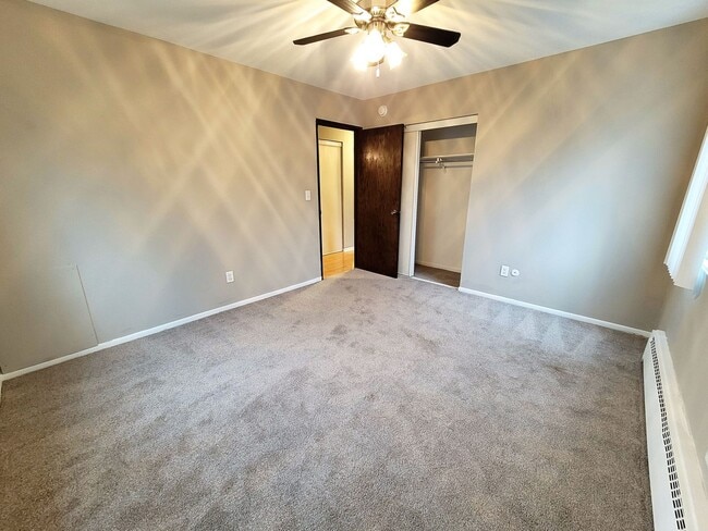 Marydale Lakeview Apartments