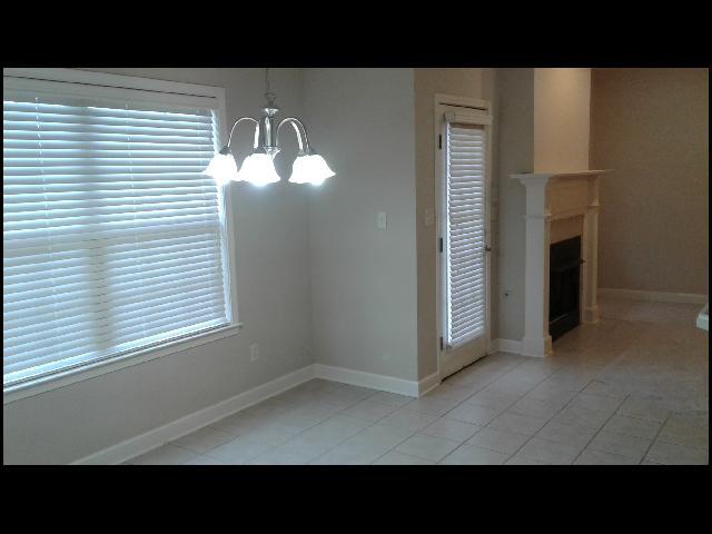 Photo - 31 Congressional Dr