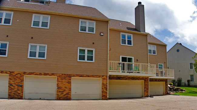 Photo - 2933 Cimarron Trl