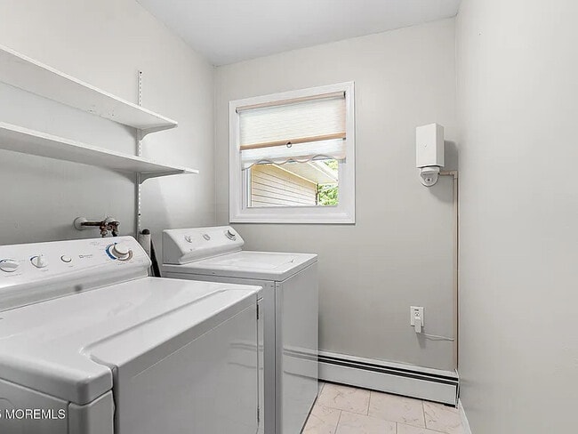 Photo - 43 Freeport Ct