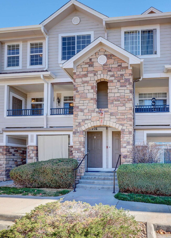 $2,250.00- 2 bed, 2 bath Condo with detach... - $2,250.00- 2 bed, 2 bath Condo with detach... Unit G716