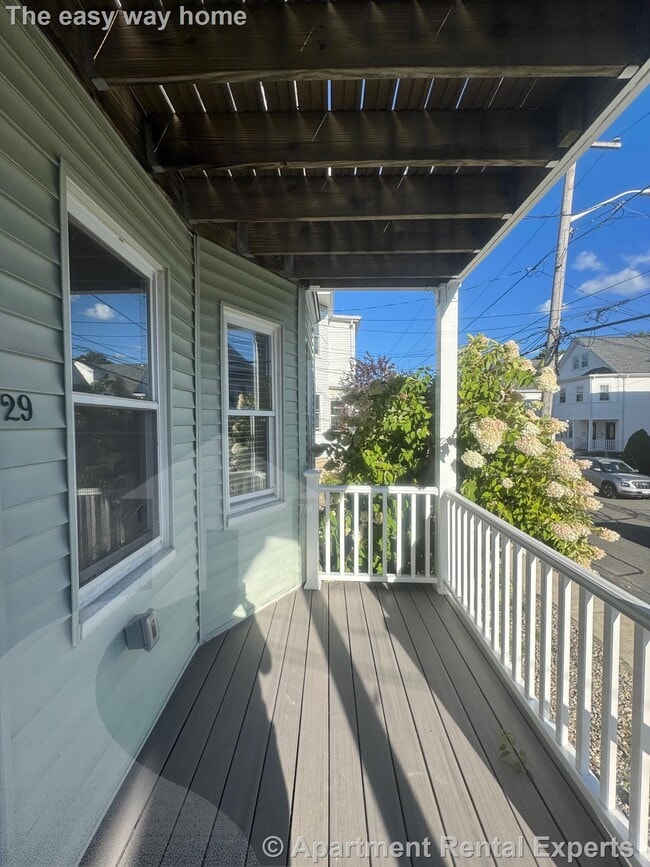 Photo - 29 Frederick Ave Unidad #1