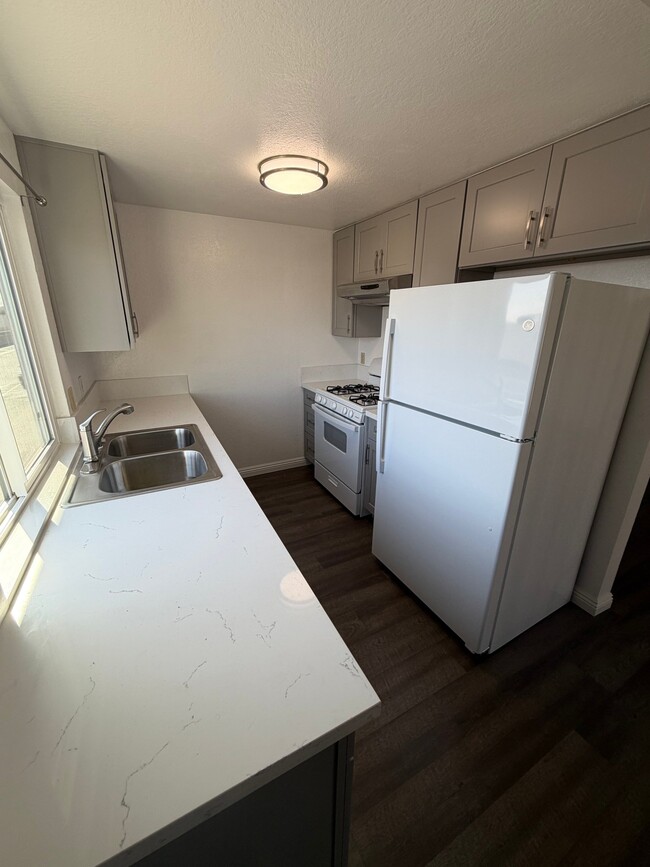 8777 Lomita Dr Unit D