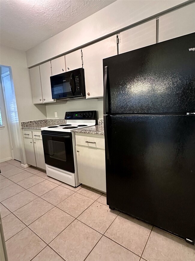 Photo - 2401 Sycamore Ave Unit C2