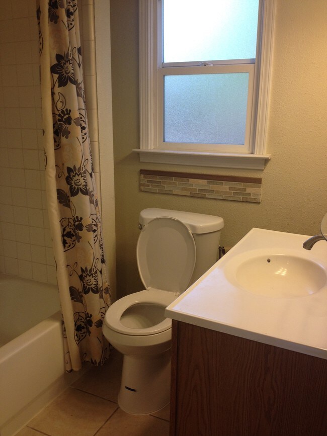 1359 E 9th St Rental For Rent in Chico, CA