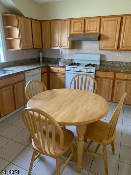 Building Photo - 129 Sayre St Unit 2nd