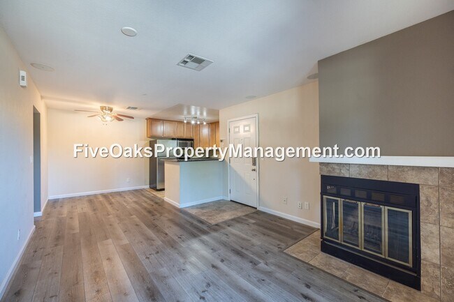 Photo - 3715 Tallyho Dr