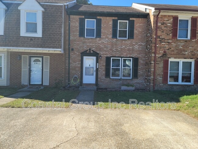 Photo - 2449 Reagan Ave