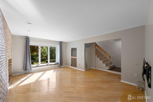 Photo - 148 Riverbend Dr