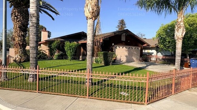 Photo - 3 bedroom 2 bathroom home on a corner lot with extra fenced parking.