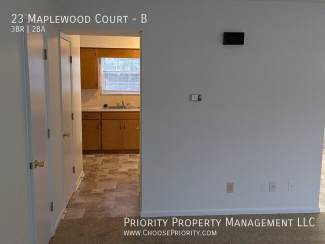 Photo - 23 Maplewood Ct Unit B