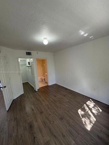 Photo - 22701 SW 88th Pl Unidad 202-9