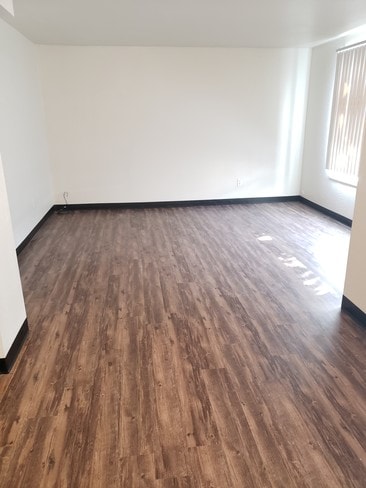 Apartamento grande de una habitación renovado