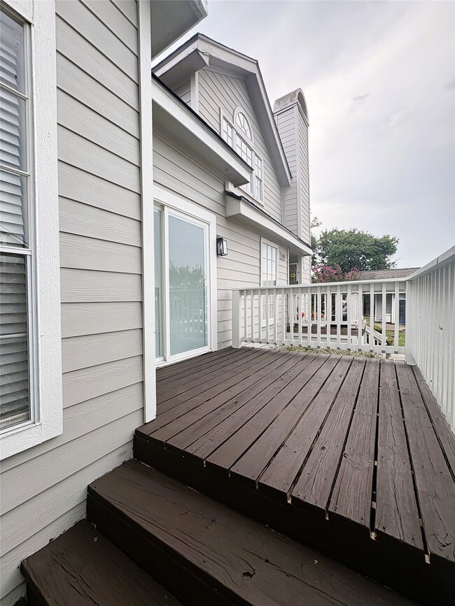Photo - 111 Dunbar Estates Dr Unit 903
