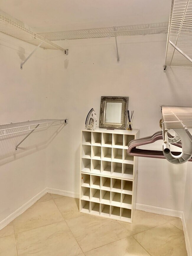 ***2BED/2BATH***PIPERS POINTE***FURNISHED Rental For Rent in Naples