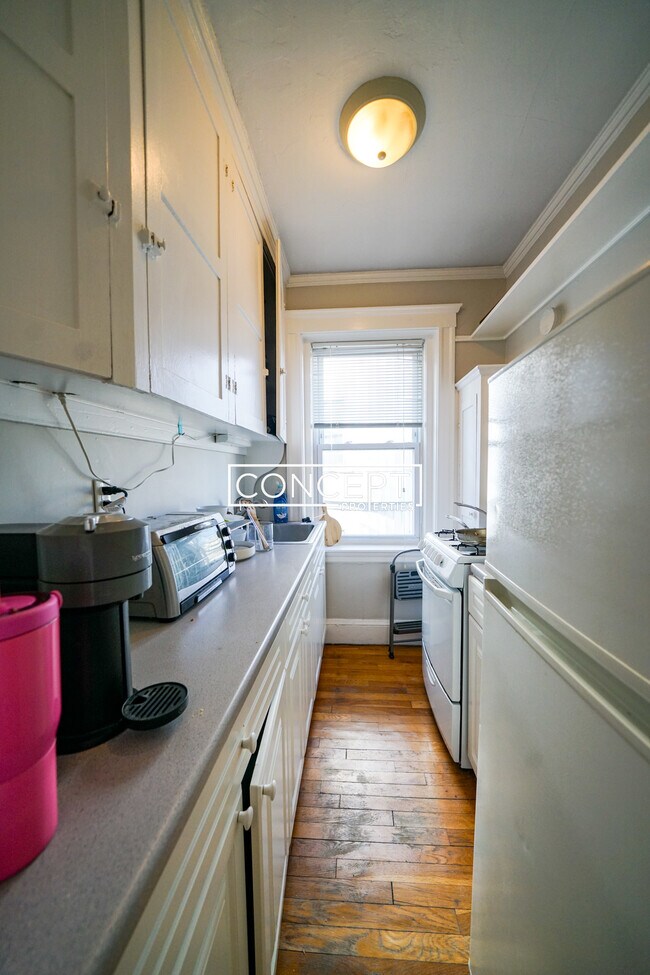 Photo - 11 Gray St Unit 12