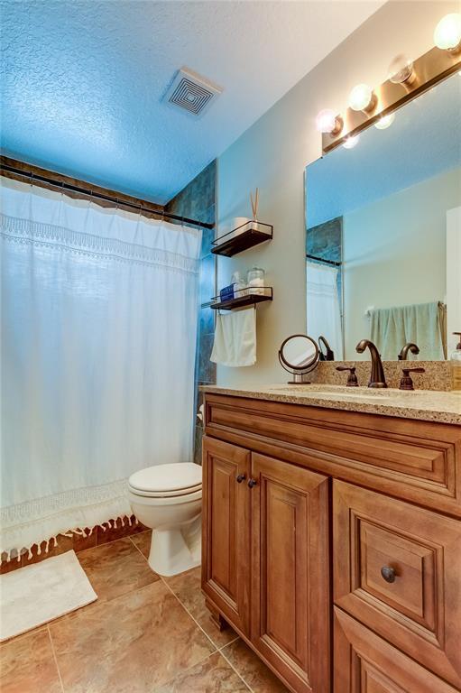 Photo - 7214 S De Soto St