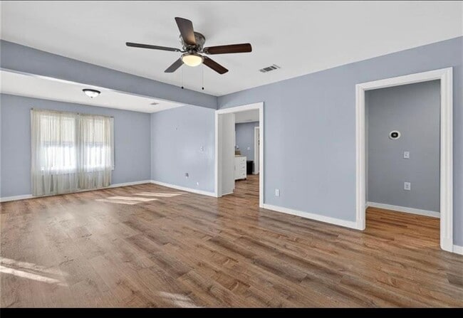 Photo - 2329 Reynolds St
