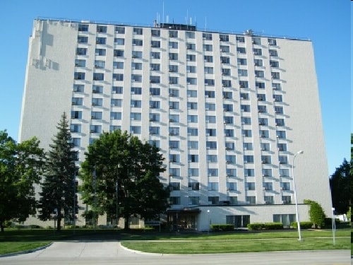 Photo - Clawson Manor Co-op