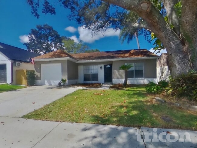 Building Photo - 320 Laxton Ln