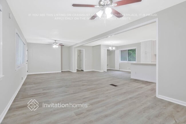 Photo - 944 Betty Dr