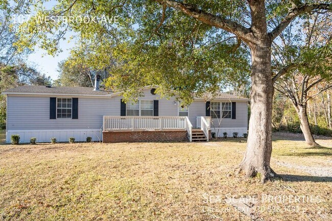 Building Photo - *STUDENTS WELCOME* Updated 3Bd/2Ba Home ne...