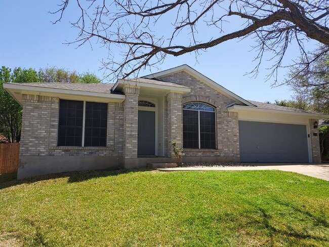 Building Photo - 1202 Wood Creek Dr
