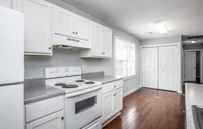 Photo - " 2-Bed Duplex on Large Lot- Off Street Parking" Unit B