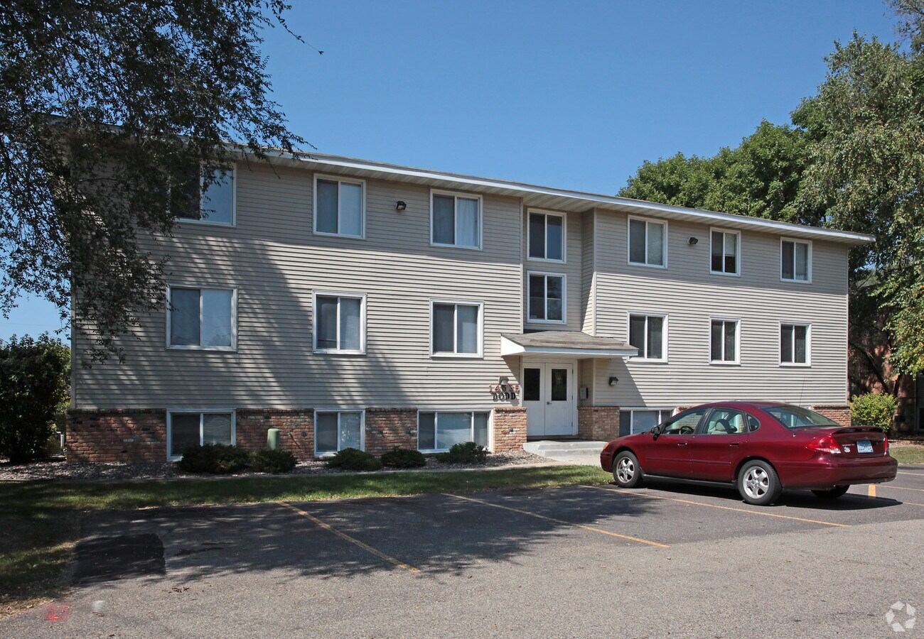 Photo - 14635 Dodd Blvd