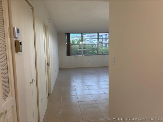 Photo - 1100 St Charles Pl Unit 313