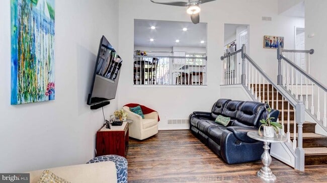 Photo - 231 Old Magothy Bridge Rd