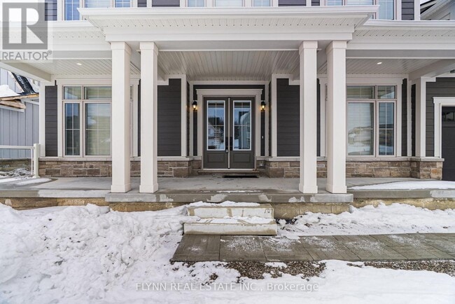 Photo - 13 Aldwinckle Ave.