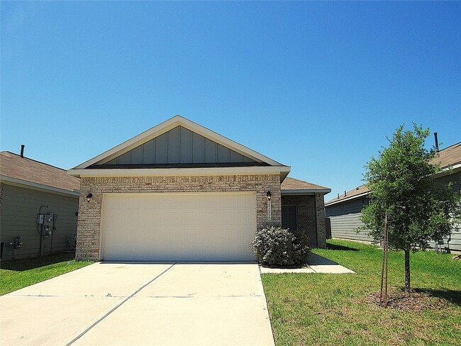 Building Photo - 25606 Northpark Palm Dr