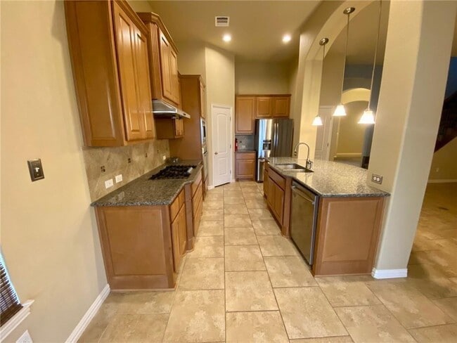 Photo - 2428 Turtle Mountain Bend