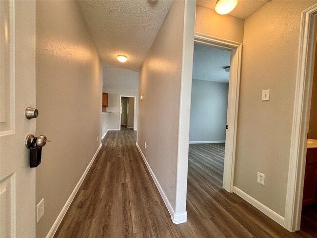 Photo - 8816 E Buffalo Cir